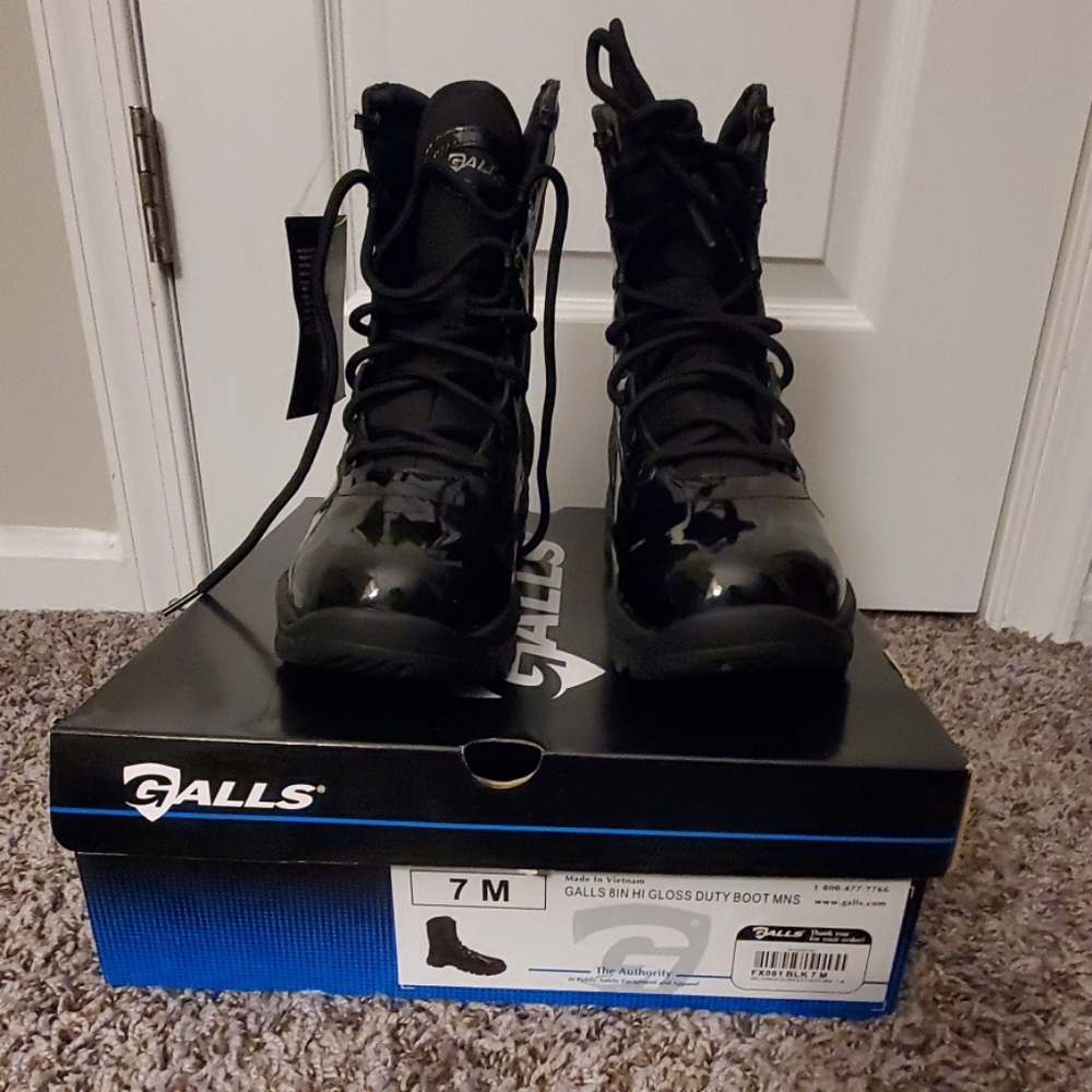 Patent leather work boots